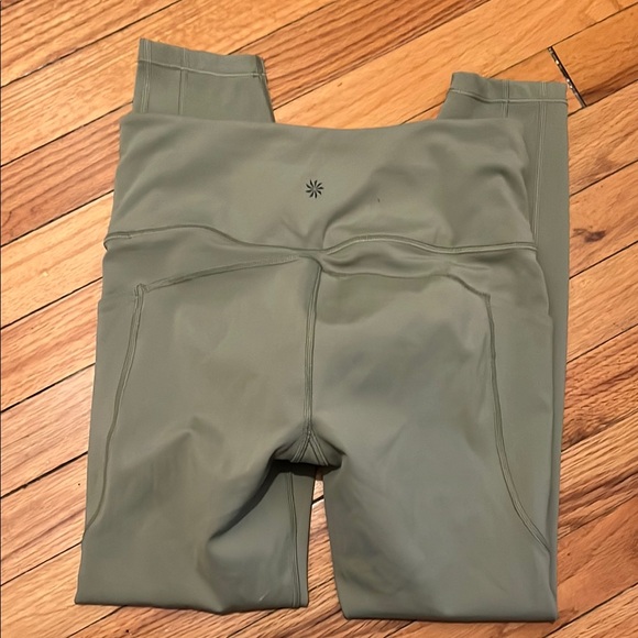 Athleta Women's Sage Green Stash Packets Leggings - Picture 5 of 6
